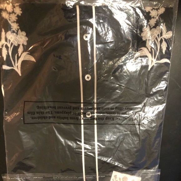 Sundance Western Shirt (NWT) black/white - Picture 4 of 6